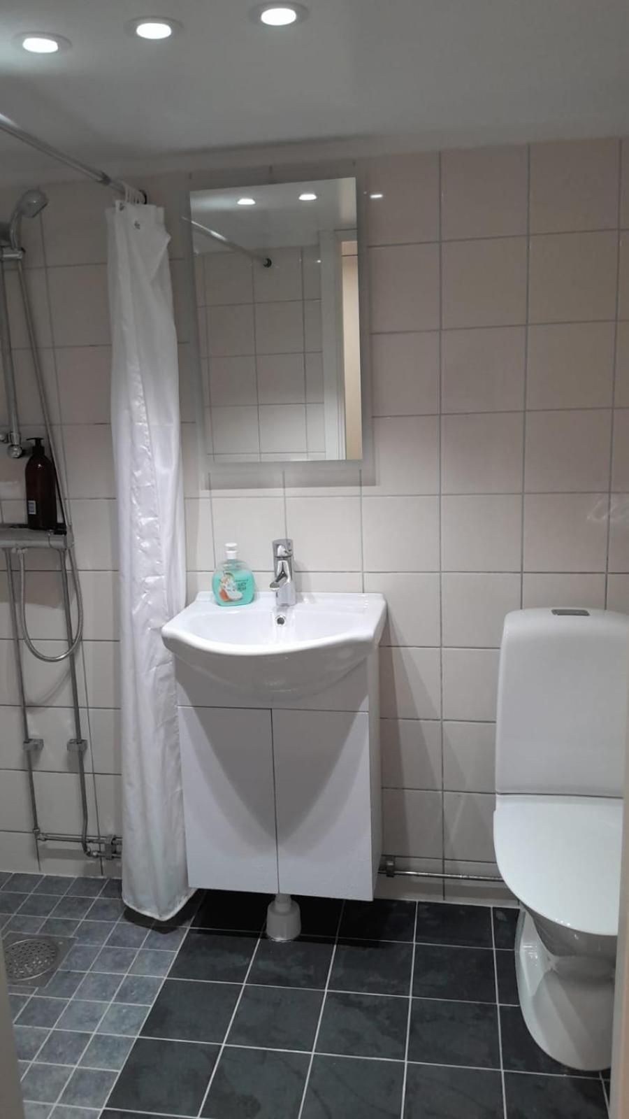 Central Laegenhet I 1700-Talshus ベステルビーク エクステリア 写真